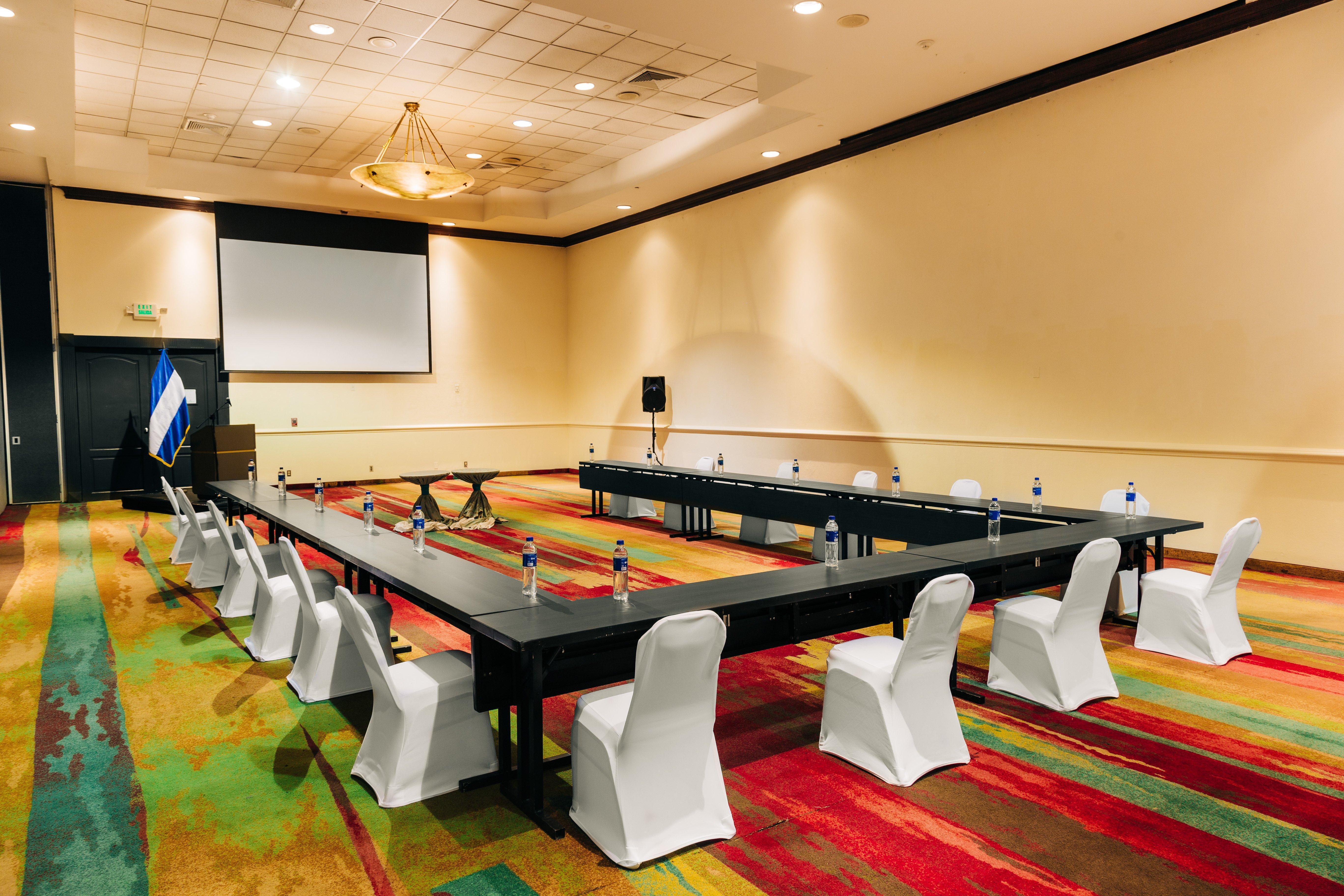 Holiday Inn San Salvador By Ihg Buitenkant foto