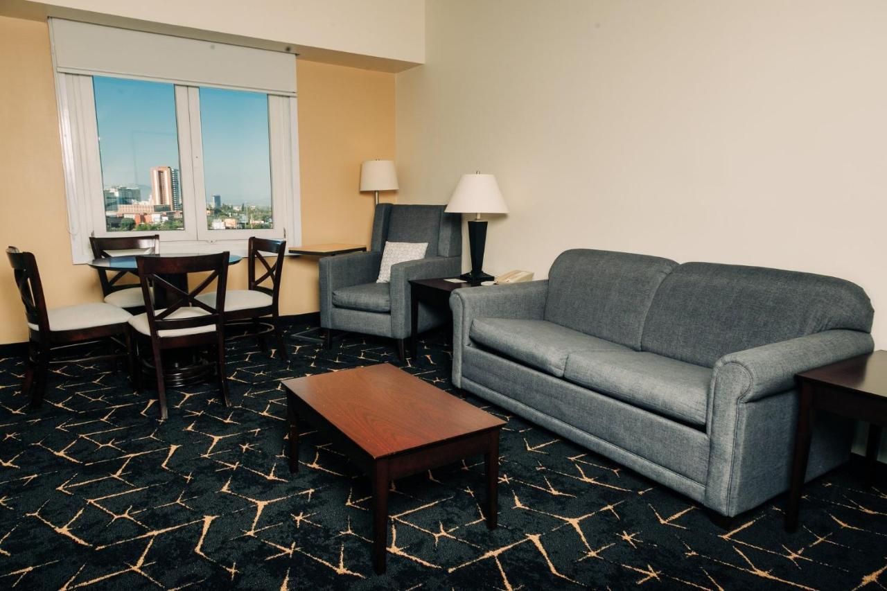 Holiday Inn San Salvador By Ihg Buitenkant foto