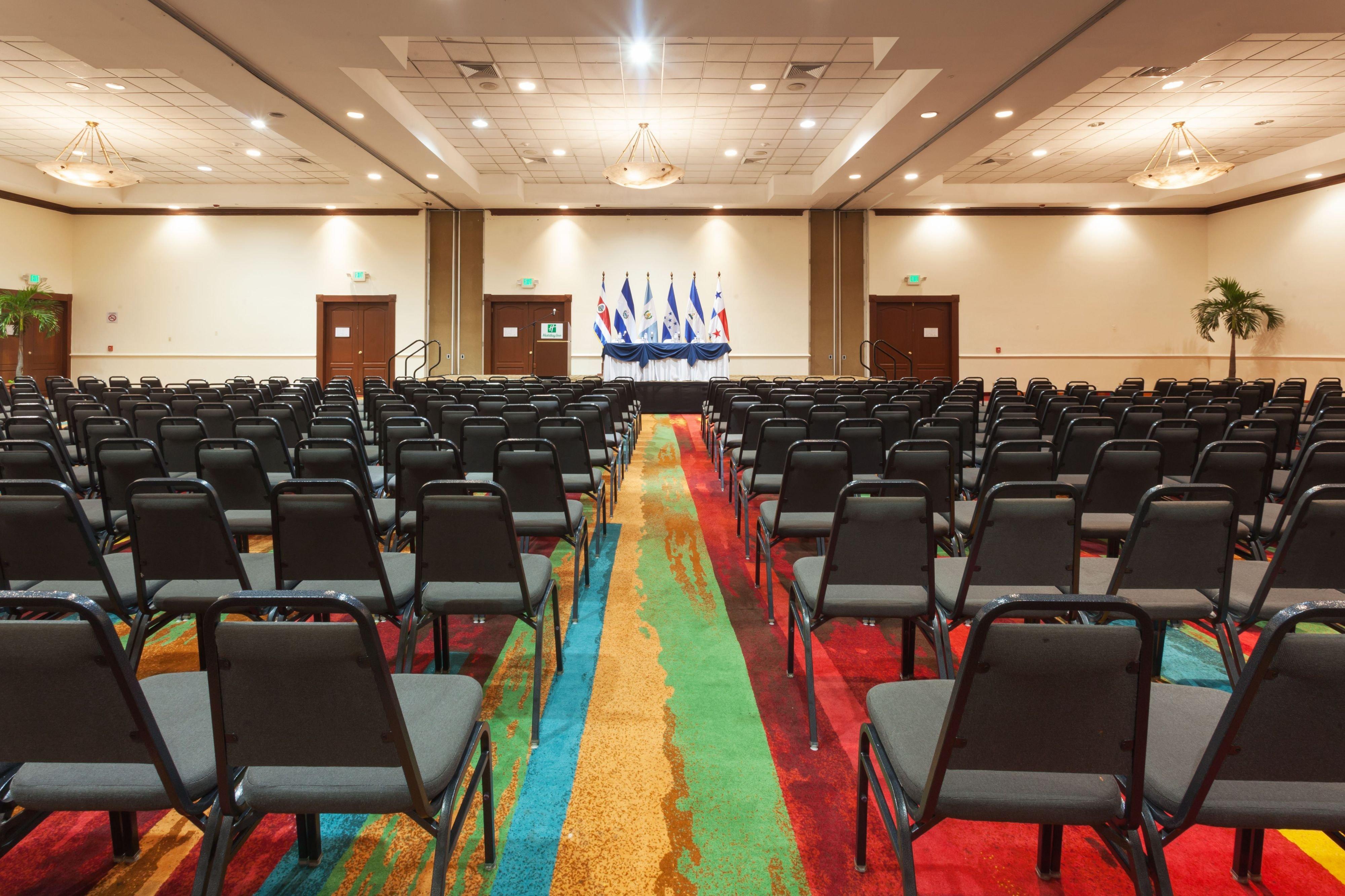 Holiday Inn San Salvador By Ihg Buitenkant foto