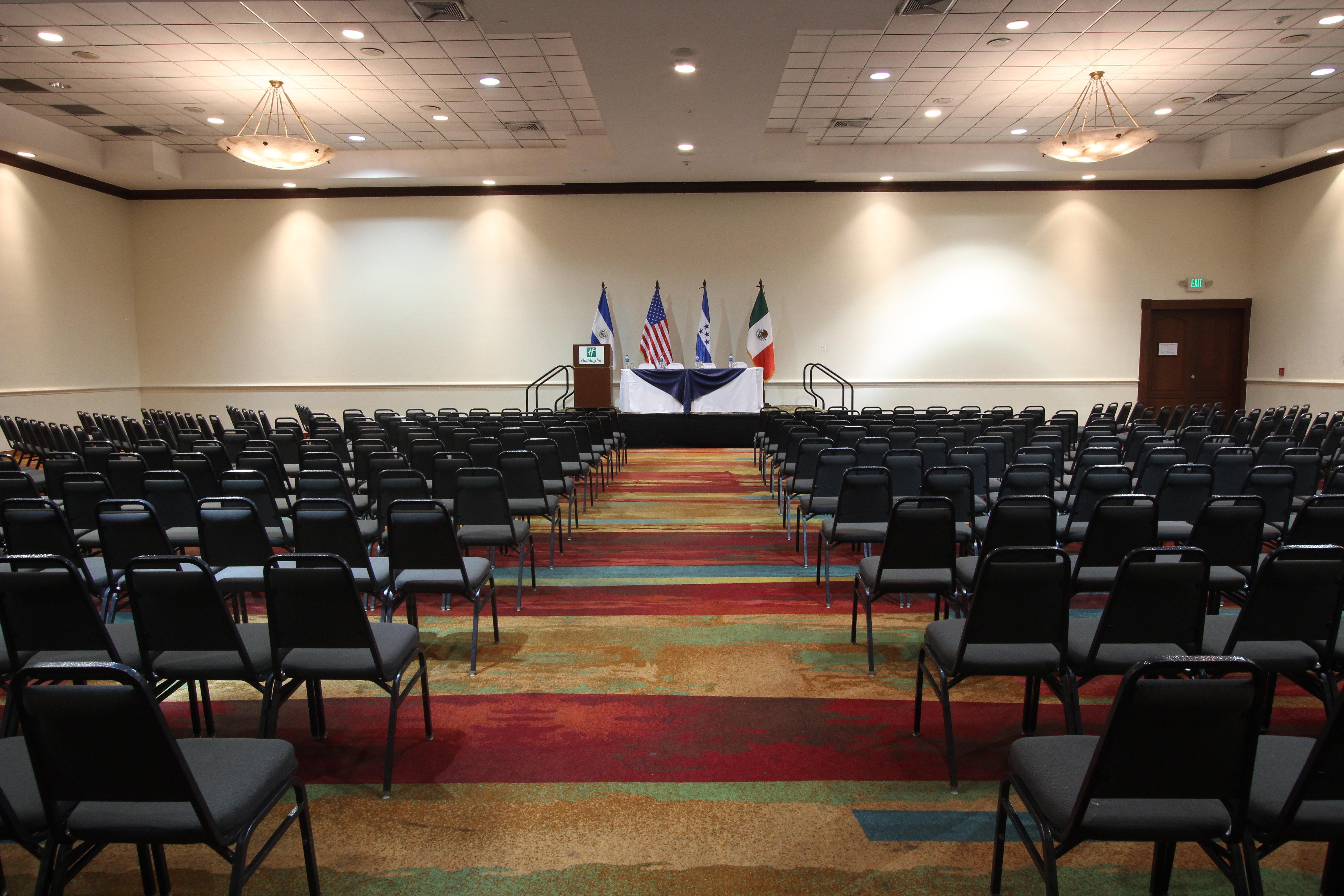 Holiday Inn San Salvador By Ihg Buitenkant foto