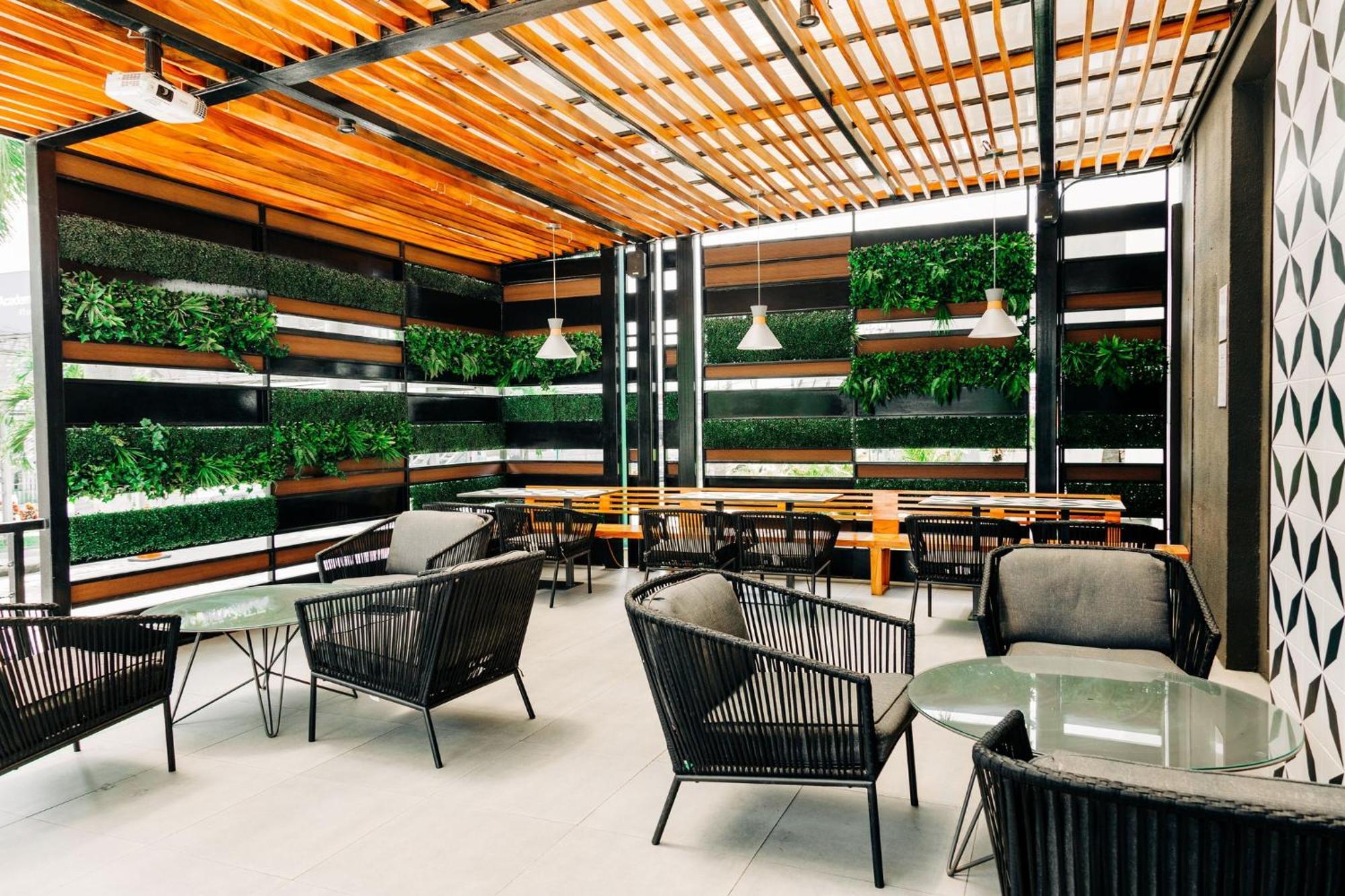 Holiday Inn San Salvador By Ihg Buitenkant foto